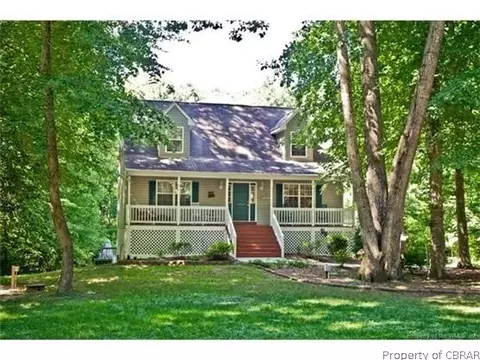 8085 Founders Mill Way, Gloucester, VA 23061 photo 1