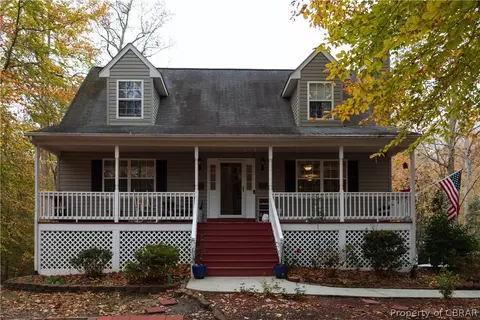 8085 Founders Mill Way, Gloucester, VA 23061 photo 4