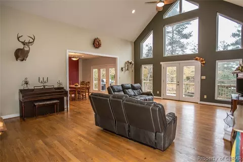 2965 High Point Ln, Gloucester, VA 23061 photo 3