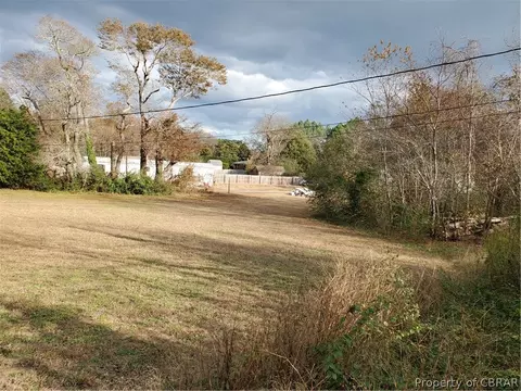 1895 Hill Rd, Gloucester Point, VA 23062 photo 5