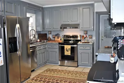 304 Lampros Ct, Hampton, VA 23666 photo 2