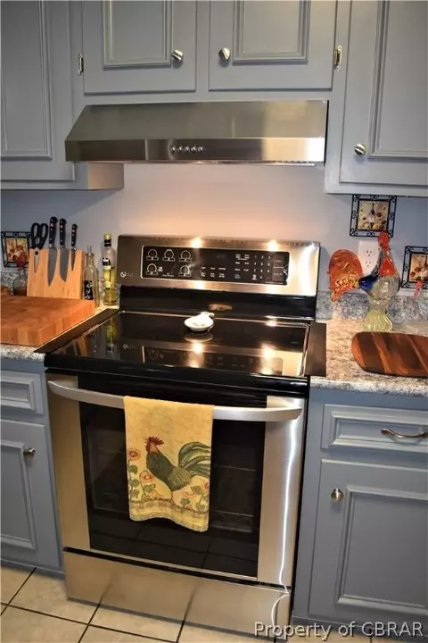 304 Lampros Ct, Hampton, VA 23666 photo 8