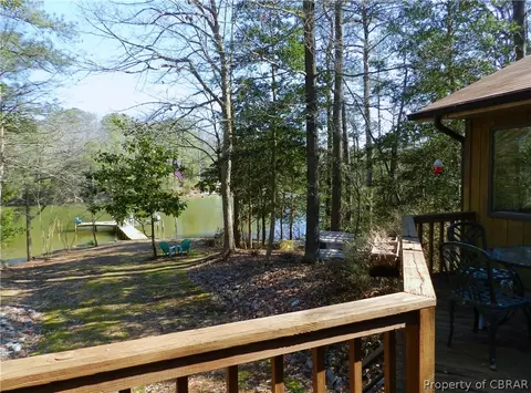 512 Youcomico Dr, Lancaster, VA 22503 photo 5