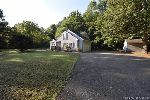 5059 Chestnut Fork Rd, Gloucester, VA 23061 photo 3