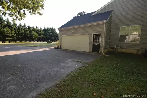 5059 Chestnut Fork Rd, Gloucester, VA 23061 photo 4