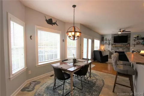 10112 Ryans Way, Gloucester, VA 23061 photo 4