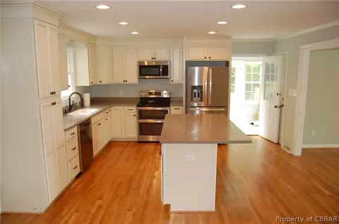 8278 Hell Neck Rd, Gloucester, VA 23061 photo 13