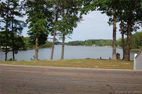 8278 Hell Neck Rd, Gloucester, VA 23061 photo 16
