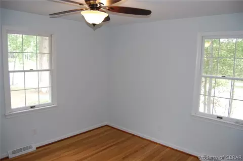 8278 Hell Neck Rd, Gloucester, VA 23061 photo 15