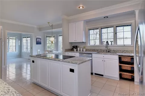 111 Gullane, Williamsburg, VA 23188 photo 8
