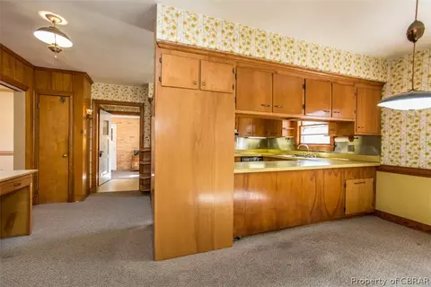6412 Main St, Gloucester, VA 23061 photo 9