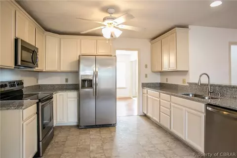 8000 Founders Mill Way, Gloucester, VA 23061 photo 6