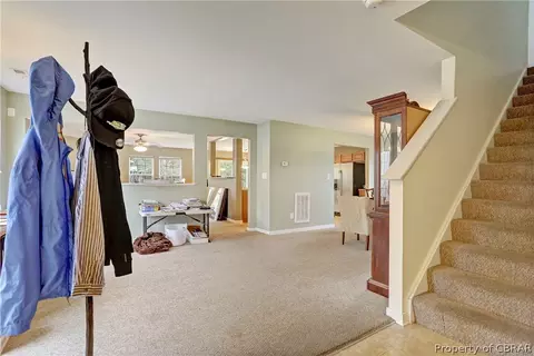 7350 Jeanne Dr, Gloucester, VA 23061 photo 13