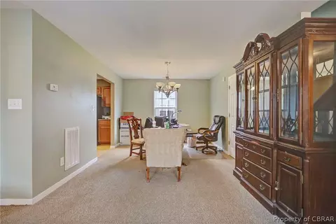 7350 Jeanne Dr, Gloucester, VA 23061 photo 14