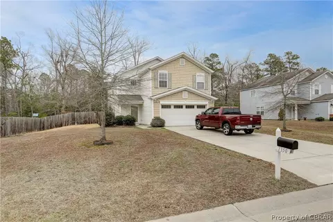 7350 Jeanne Dr, Gloucester, VA 23061 photo 3