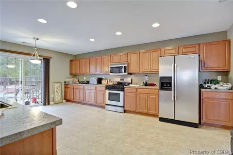 7350 Jeanne Dr, Gloucester, VA 23061 photo 18
