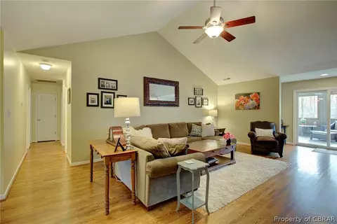 7222 Potter Ln, Gloucester, VA 23061 photo 9