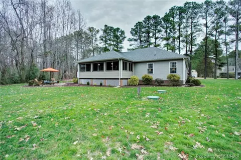 7222 Potter Ln, Gloucester, VA 23061 photo 37