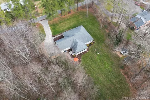 7222 Potter Ln, Gloucester, VA 23061 photo 39