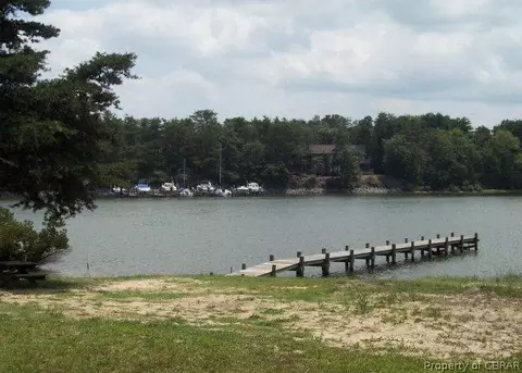 186 Apache Dr, Deltaville, VA 23043 photo 13