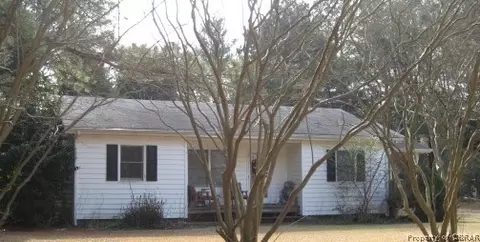 186 Apache Dr, Deltaville, VA 23043 photo 1