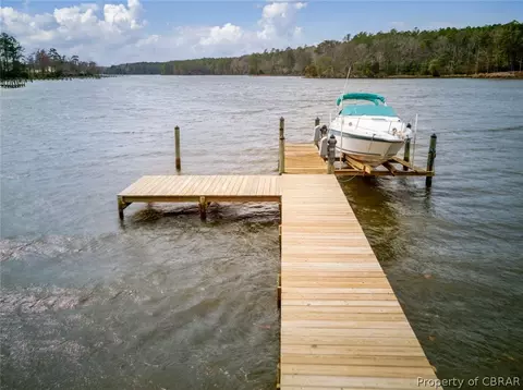 1560 Avis Trl, Lancaster, VA 22503 photo 2