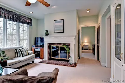 218 Par Dr, Williamsburg, VA 23188 photo 7