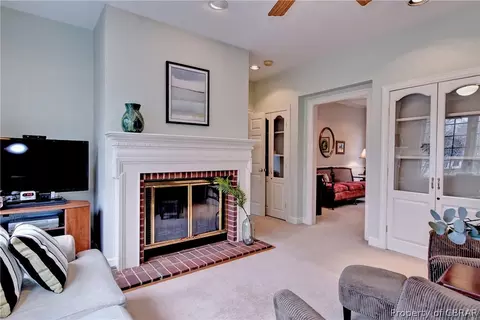 218 Par Dr, Williamsburg, VA 23188 photo 9