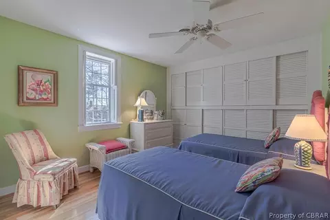 120 The Grn, Weems, VA 22576 photo 26