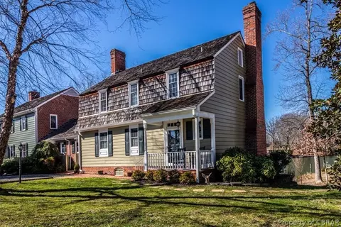 120 The Grn, Weems, VA 22576 photo 1