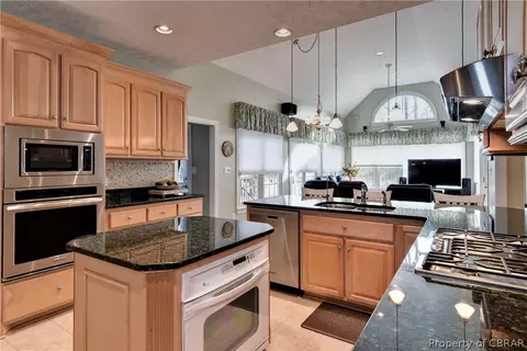 144 Heritage Pointe, Williamsburg, VA 23188 photo 12