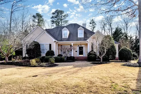144 Heritage Pointe, Williamsburg, VA 23188 photo 2