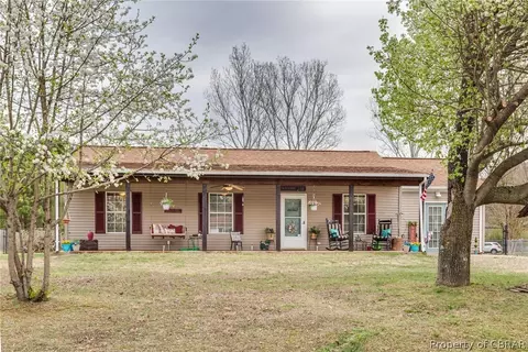 6729 Greenfield Ln, Gloucester, VA 23061 photo 3