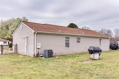 6729 Greenfield Ln, Gloucester, VA 23061 photo 19