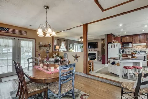 6729 Greenfield Ln, Gloucester, VA 23061 photo 13