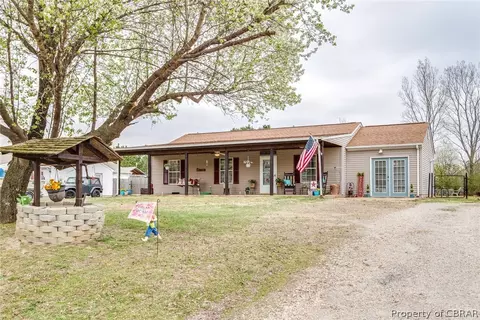 6729 Greenfield Ln, Gloucester, VA 23061 photo 1