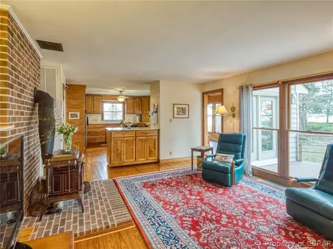 9734 Mariners Watch Ln, Gloucester, VA 23061 photo 11