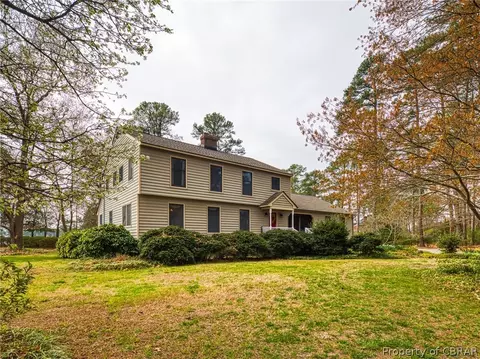 9734 Mariners Watch Ln, Gloucester, VA 23061 photo 4