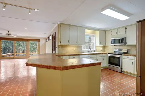 116 Dover Rd, Williamsburg, VA 23185 photo 19