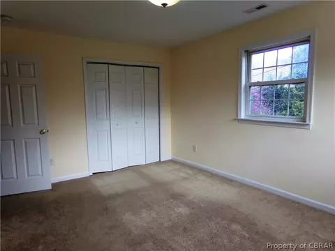 327 Nassau Pl, Hampton, VA 23666 photo 15