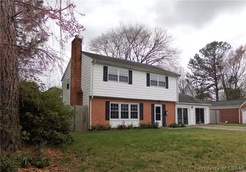 327 Nassau Pl, Hampton, VA 23666 photo 2