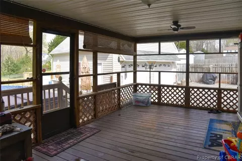 7856 Quail Ct, Gloucester, VA 23061 photo 7