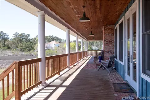 36 Edmonds Cove Rd, Hampton, VA 23664 photo 5