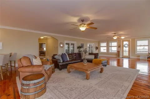 36 Edmonds Cove Rd, Hampton, VA 23664 photo 11