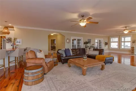 36 Edmonds Cove Rd, Hampton, VA 23664 photo 12