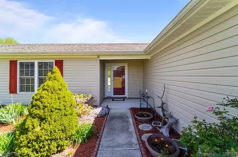 5315 Chestnut Fork Rd, Gloucester, VA 23061 photo 4