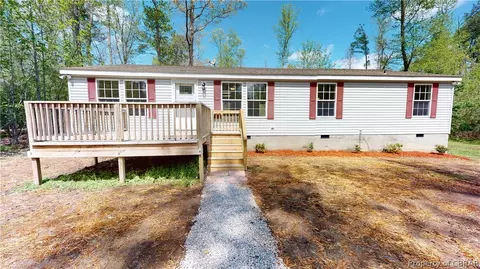 7843 Mountain Laurel Trl, Gloucester, VA 23061 photo 1