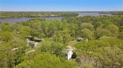12374 Cedar Trl, Gloucester, VA 23061 photo 37