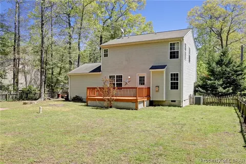 12374 Cedar Trl, Gloucester, VA 23061 photo 7