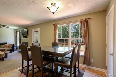 12374 Cedar Trl, Gloucester, VA 23061 photo 12